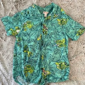 Cat & Jack Boys Dinosaur Short Sleeve Button Up - S (6/7)